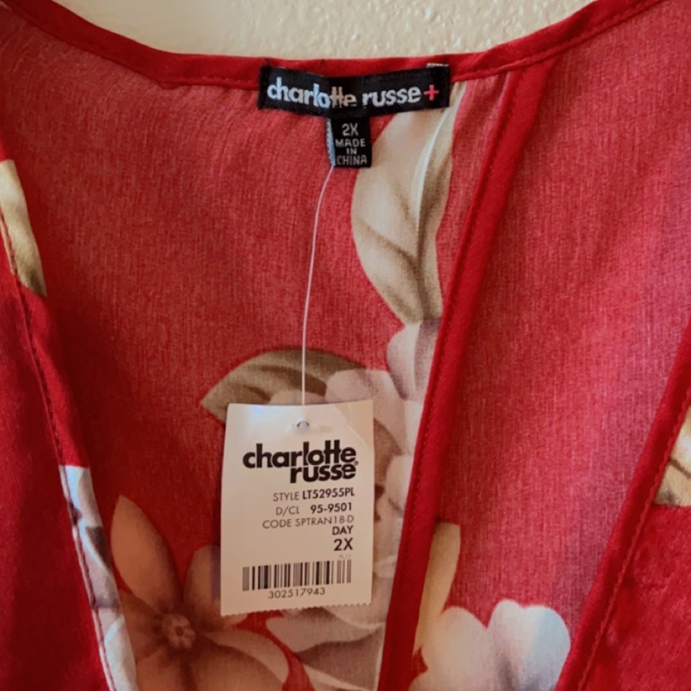 NWT Charlotte Rouse Elegant Floral Blouse - Picture 3 of 3